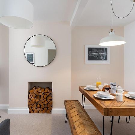 Stylish Two Bedroom Cottage - In Town Centre St Ives Exterior foto