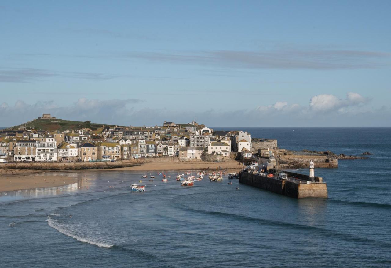 Stylish Two Bedroom Cottage - In Town Centre St Ives Exterior foto